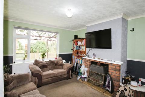 76 Falcon Crescent, Clifton, Manchester, M27 8JQ