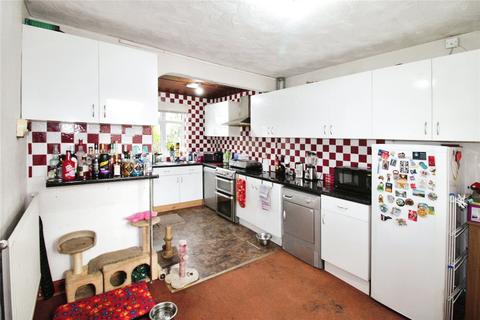 76 Falcon Crescent, Clifton, Manchester, M27 8JQ