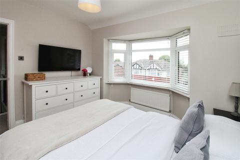 69 Burnside Avenue, Salford, M6 8NS