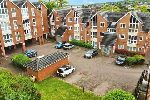 2 bedroom flat for sale, North Farm Road, Kent TN2