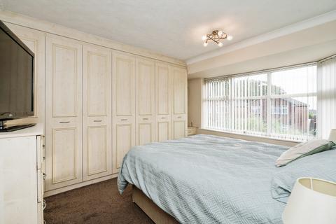 4 bedroom semi-detached house for sale, Wilbraham Road, Manchester M28