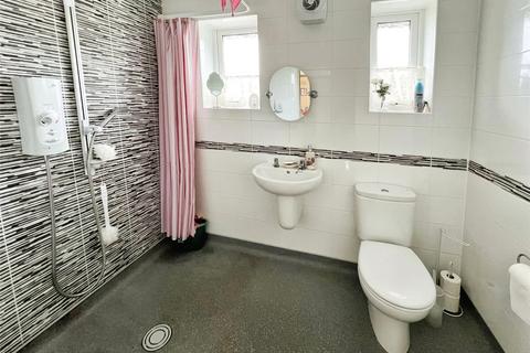 127 Kenyon Way, Little Hulton, Manchester, M38 0EQ