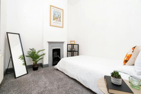 8 Chilham Road, Worsley, Manchester, M28 3DP