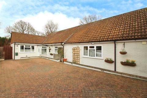 48 Hurst Hill, Chatham, ME5 9BU