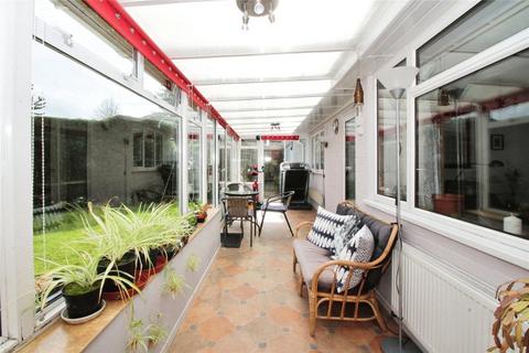 48 Hurst Hill, Chatham, ME5 9BU