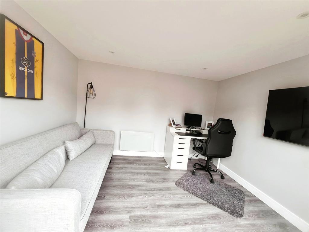 Cabin/Office