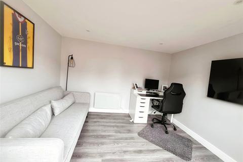 11 Aintree Road, Chatham, ME5 8PY