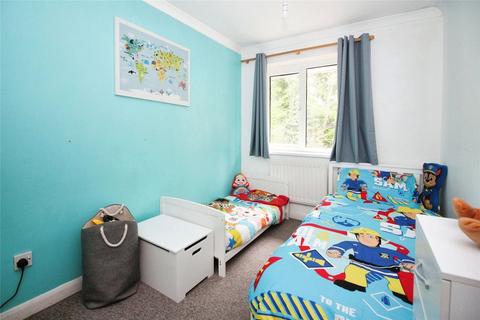 32 Albury Close, Chatham, ME5 8UW