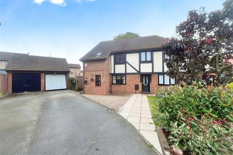 3 bedroom semi-detached house for sale, Ladyfields, Chatham ME5