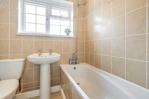3 Birch Drive, Chatham, ME5 8YU