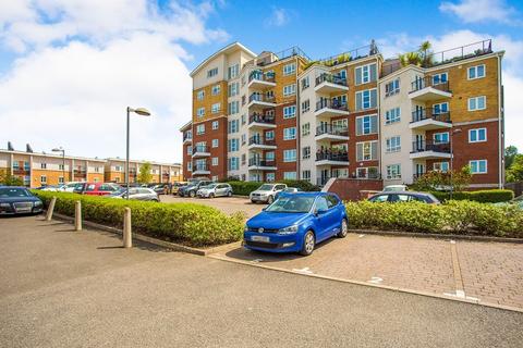 2 bedroom flat for sale, Rockwell Court, Watford WD18