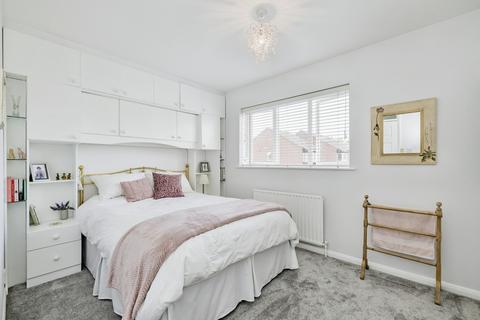 53 Berkeley Close, Abbots Langley, WD5 0XD