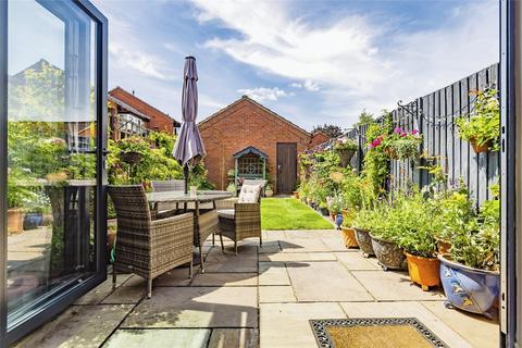 53 Berkeley Close, Abbots Langley, WD5 0XD