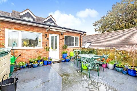 3 bedroom flat for sale, Townfield Lane, Chalfont St. Giles HP8