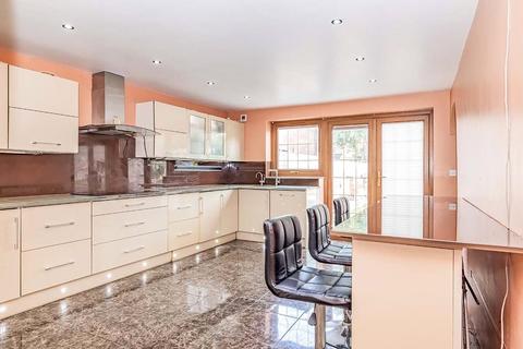 16 Comyne Road, Watford, WD24 5LG