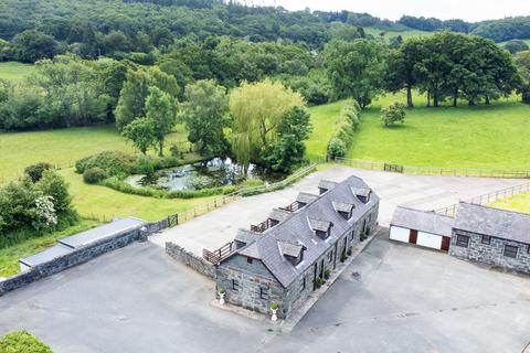 18 bedroom house for sale, Rowen, Conwy, LL32