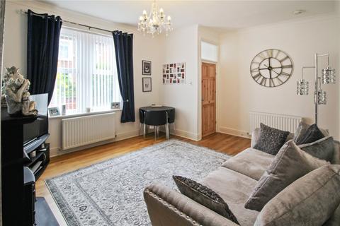 2 bedroom flat for sale, Axwell Terrace, Swalwell NE16