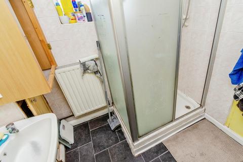 3 bedroom semi-detached house for sale, Lawfred Avenue, West Midlands WV11
