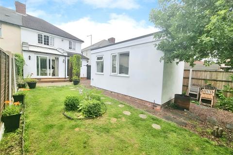 114 Cannock Road, Wednesfield, Wolverhampton, WV10 8PW