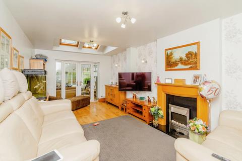 17 Birchfields Road, Willenhall, WV12 4PQ