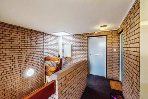 Flat 20, Camborne Court Camborne Road, Walsall, WS5 3JE