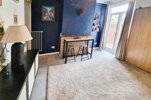 3 Manlove Street, Wolverhampton, WV3 0HG