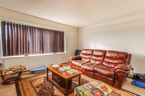 2 bedroom flat for sale, Severn Drive, Telford TF1