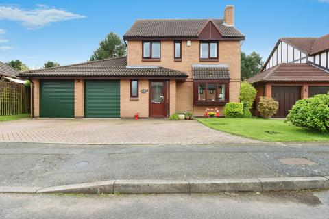 4 bedroom detached house for sale, Horsechestnut Drive, Shropshire TF5