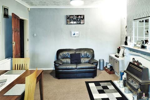 86 James Way, Donnington, Telford, TF2 8AX
