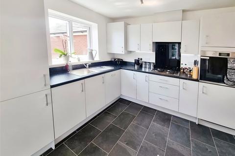 3 bedroom detached house for sale, Deemers Stile, Telford TF2