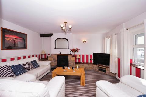 3 bedroom terraced house for sale, The Square, Maryport CA15