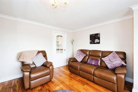 16 Buckle Avenue, Cleator Moor, CA25 5NZ