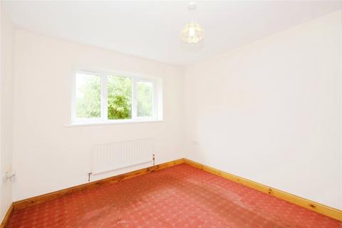 8 Howthorne Fields, Cleator, CA23 3DL