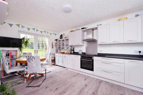 Sunnybrae Brackenlands, Wigton, CA7 9JX