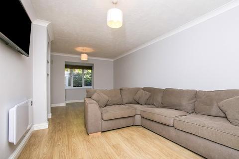 Flat 1, 1 Clover Way, Wallington, SM6 7HB