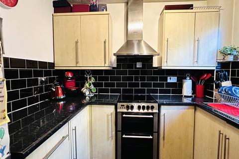 Flat 1, 1 Clover Way, Wallington, SM6 7HB