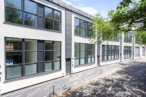undefined, Restmor Way, Wallington SM6