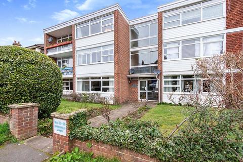 3 bedroom flat for sale, Springfield Road, Wallington SM6