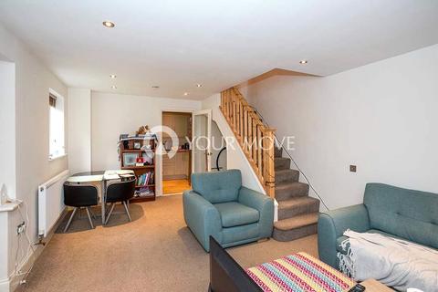 2 bedroom end of terrace house for sale, Starina Gardens, Hampshire PO7