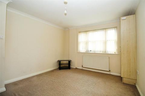 1 bedroom flat for sale, North Street, Hampshire PO9