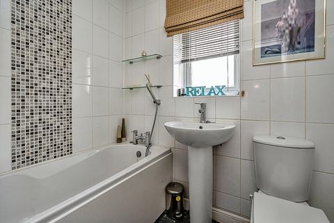 undefined, Upton Green, West Midlands WV10