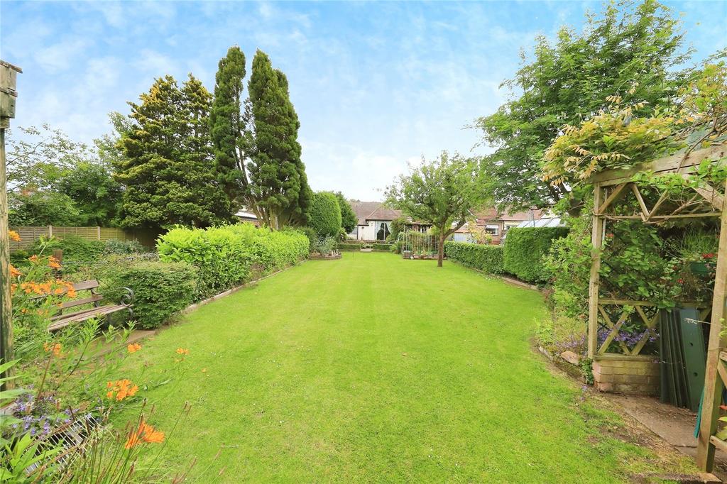Rear Garden (1)