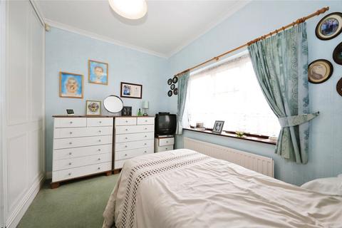 13 Aldersley Avenue, Wolverhampton, WV6 9HZ