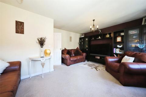 42 Smallshire Close, Wednesfield, Wolverhampton, WV11 3SL