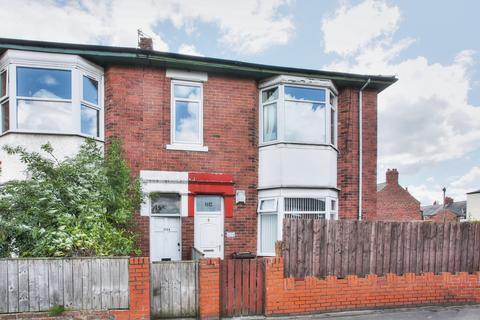 3 bedroom flat for sale, Shields Road, Tyne and Wear NE6