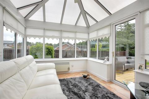 2 bedroom bungalow for sale, Kensington Gardens, Tyne and Wear NE28