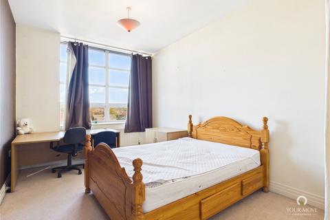 2 bedroom flat to rent, Wills Oval, Tyne and Wear NE7