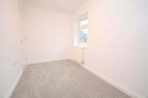 52 Beavers Crescent, Hounslow, TW4 6EX