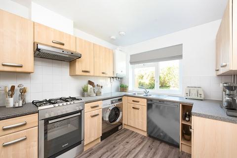 60 Beavers Crescent, Hounslow, TW4 6EX