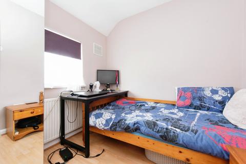 1 Charter Crescent, Hounslow, TW4 6AY